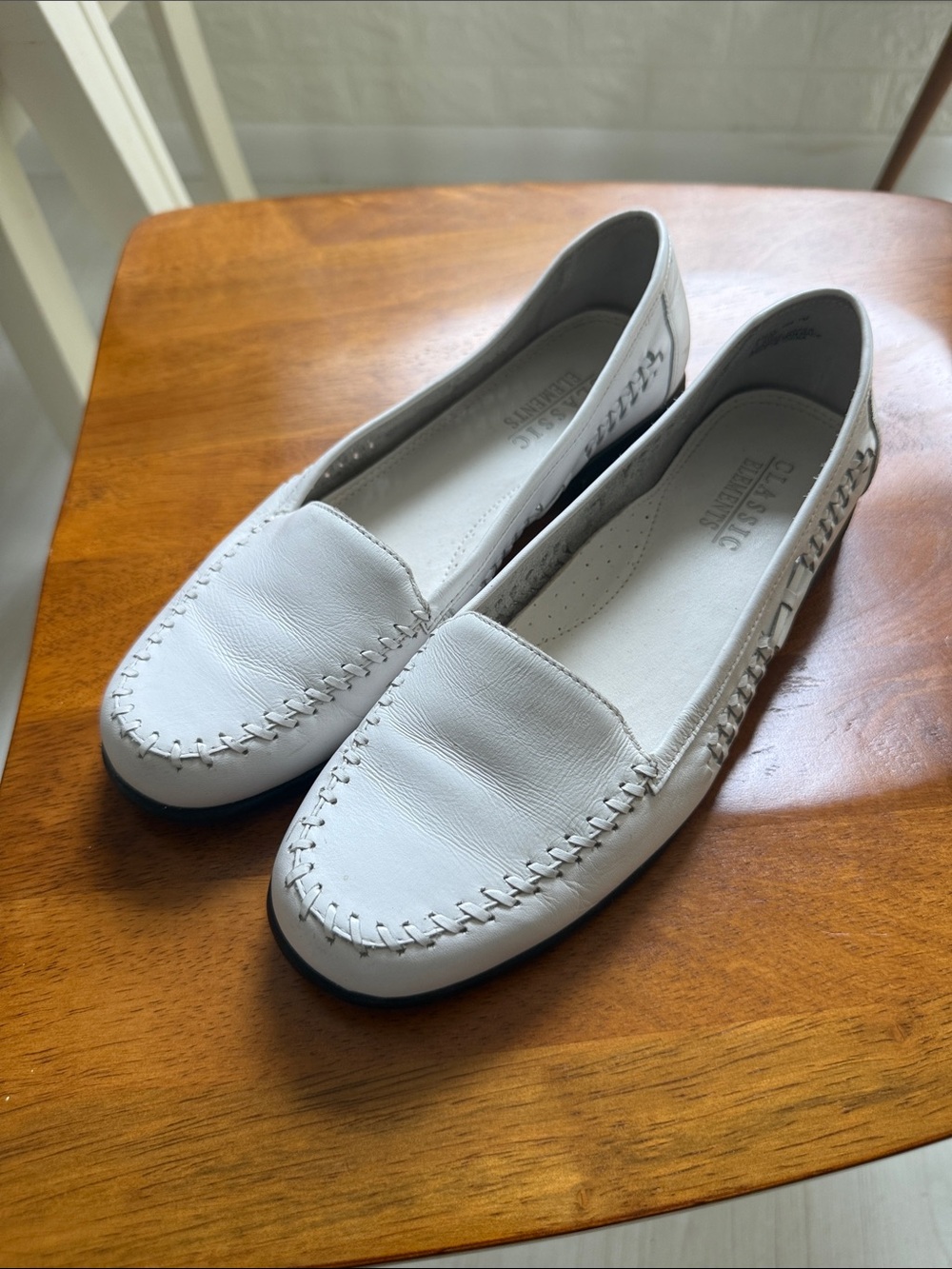 Classic Elements White Leather Loafers